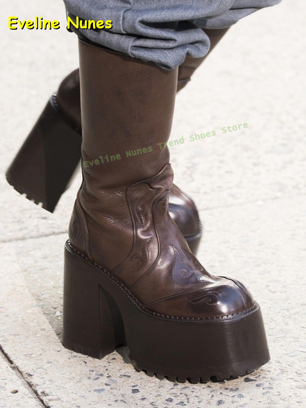 Women'S Fashion Trends 2025 - Plate-forme brodée bottes hautes bout rond
