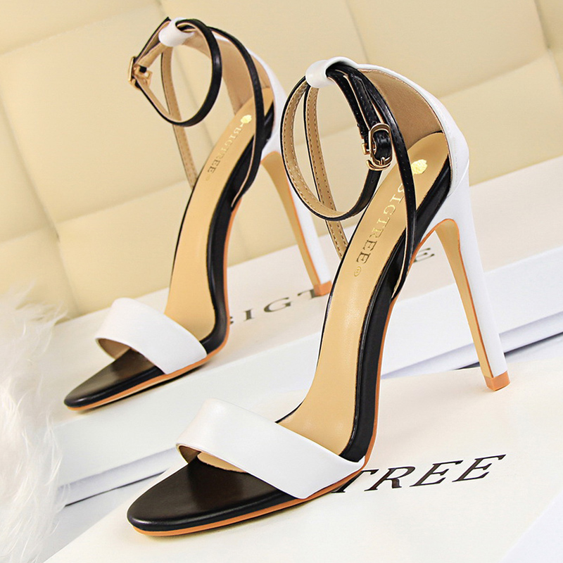 Femmes noir-blanc concis en cu - Women'S Fashion Q avis et prix