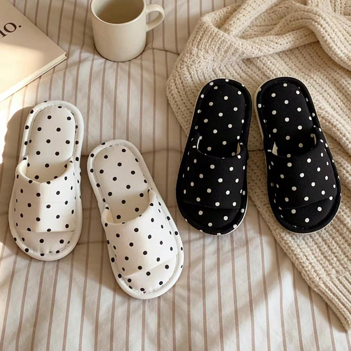 Chaussons d'intérieur en fourr - Women'S Fashion Walking Shoes avis et prix