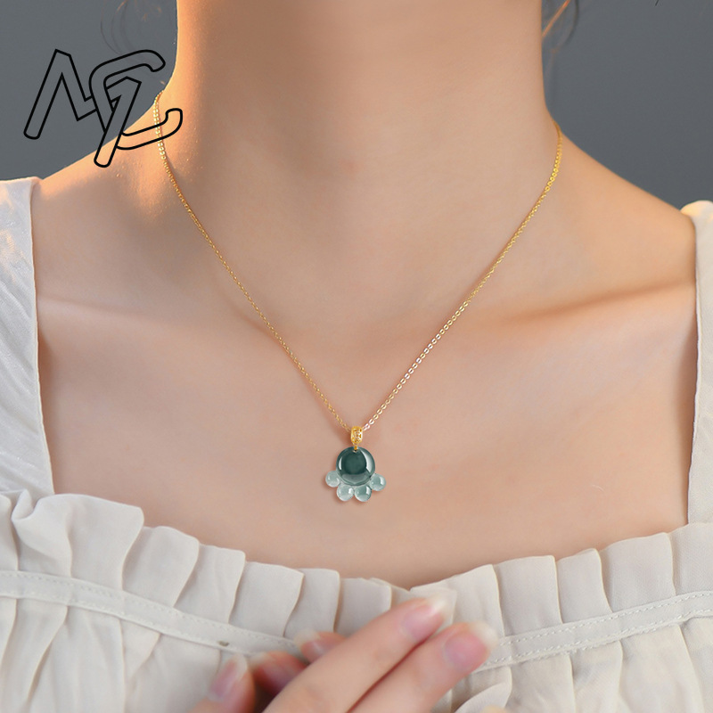 Collier pendentif patte de cha - Women'S Fashion Gifts avis et prix