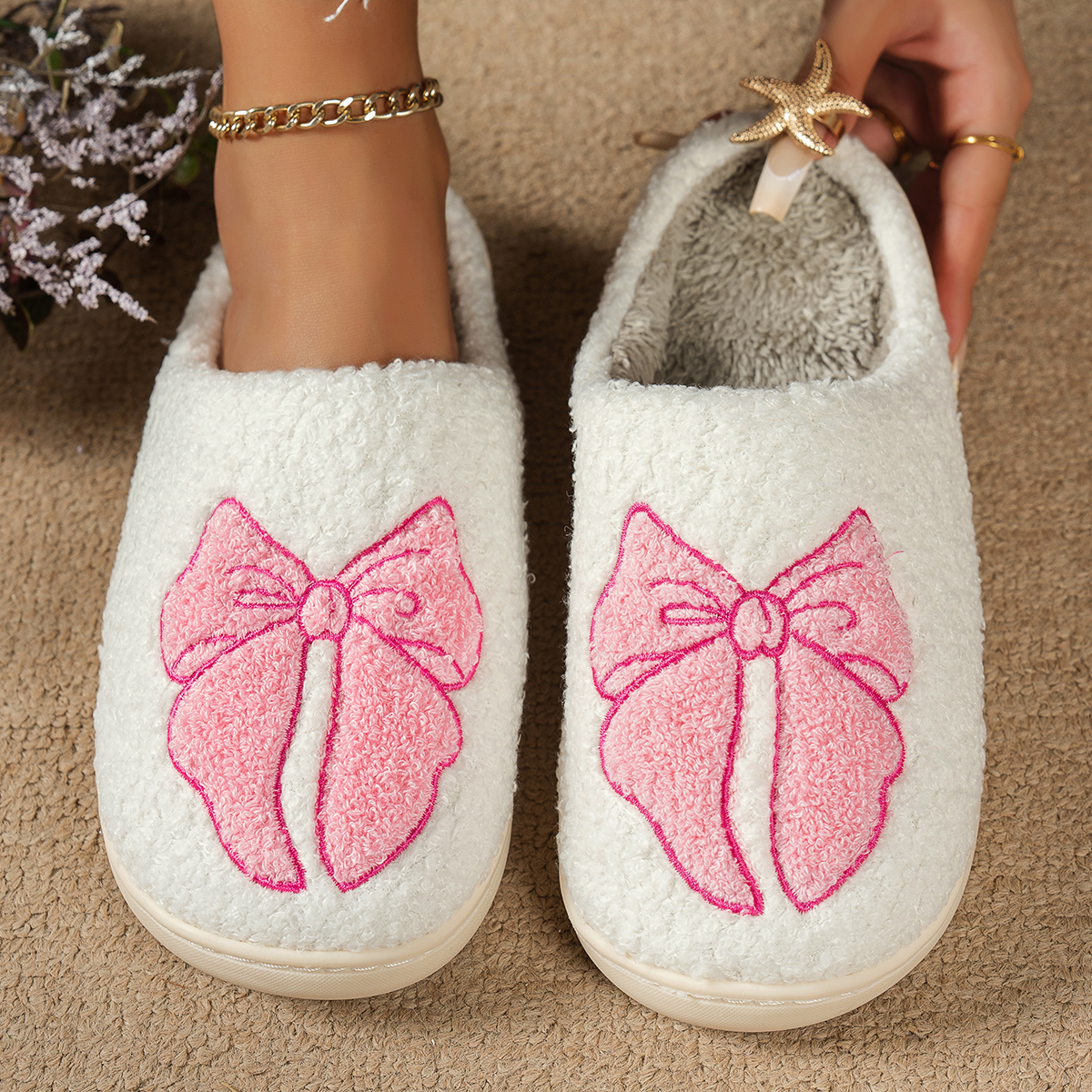 Pantoufles d'hiver en peluche  - Women Fashion Simple avis et prix